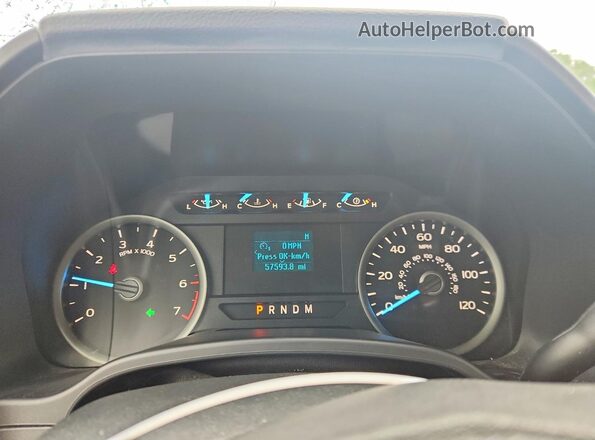 1FTFX1E5XJKC23653 2018 FORD F150 Белый Вид щитка приборов