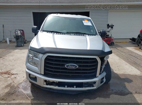 1FTFX1EF0GFB12023 2016 FORD F150 Silver Widok wnętrza z tyłu