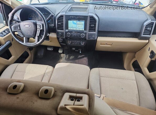 1FTFX1EF2HFC74687 2017 FORD F150 Silver 