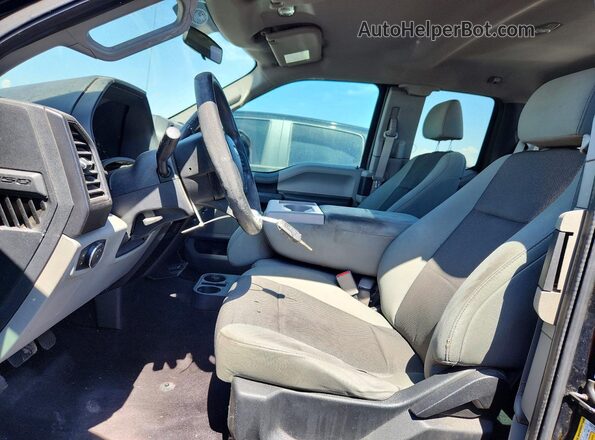 1FTFX1EF2HKC91657 2017 FORD F150 Черный Вид салона спереди