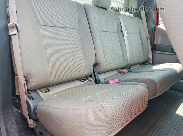 1FTFX1EF3GFD11762 2016 FORD F150 Red Rear seats view