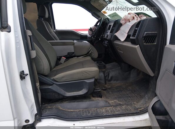 1FTFX1EF4HKC47563 2017 FORD F150 White წინა სალონის ხედი