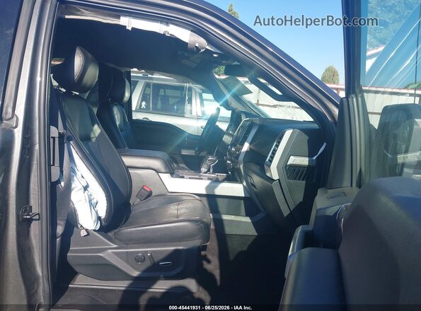 1FTFX1EG1GKD68459 2016 FORD F150 Gray Front interior view