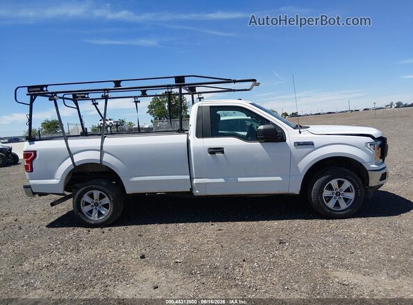 1FTMF1C57KKC49657 2019 FORD F150 White Вид задньої частини салону