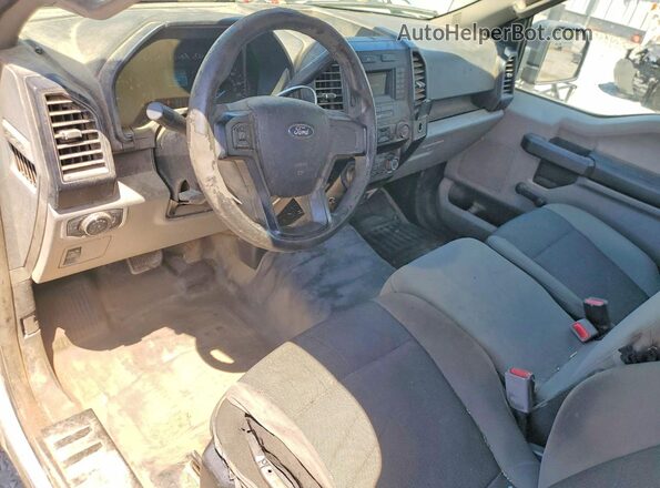 1FTMF1C81GFA67592 2016 FORD F150 Silver Dashboard view