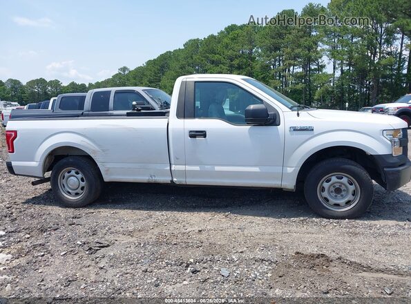 1FTMF1C81HKC95312 2017 FORD F150 White Rear interior view