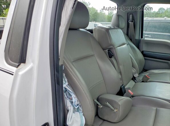1FTMF1CB3JKD28425 2018 FORD F150 White 