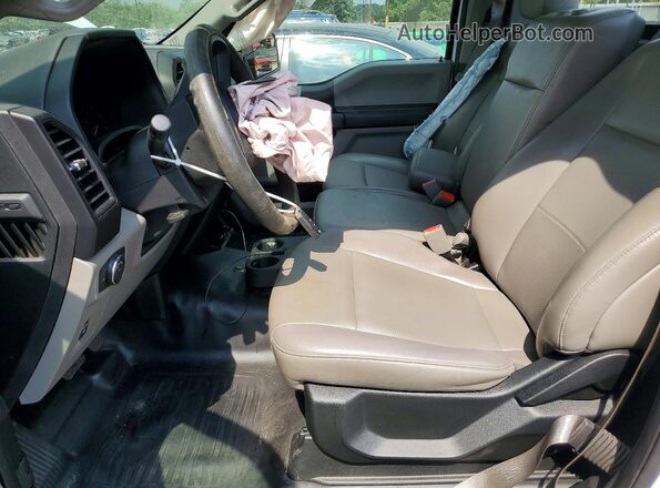 1FTMF1CB3JKD28425 2018 FORD F150 White 