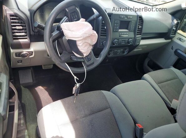 1FTMF1CB3KKE45116 2019 FORD F150 Gray Dashboard view
