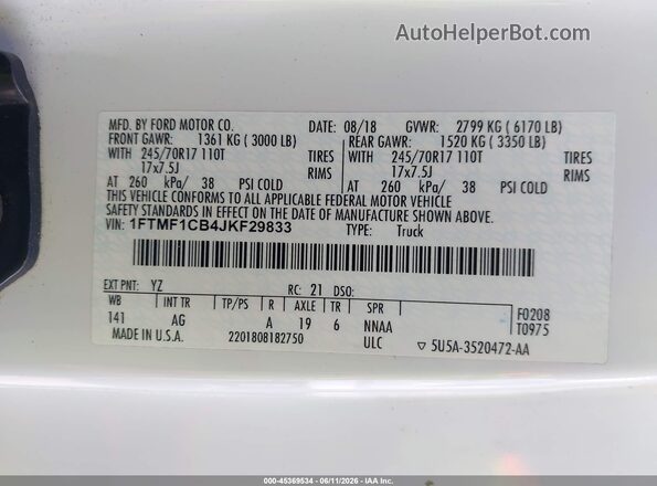 1FTMF1CB4JKF29833 2018 FORD F150 White Vista del compartimento del motor