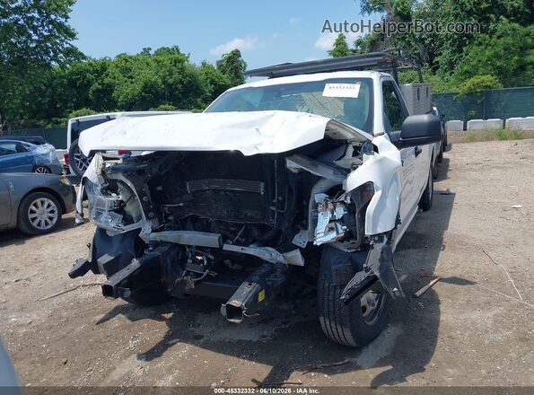 1FTMF1CB8KKC08119 2019 FORD F150 White Widok zestawu wskaźników