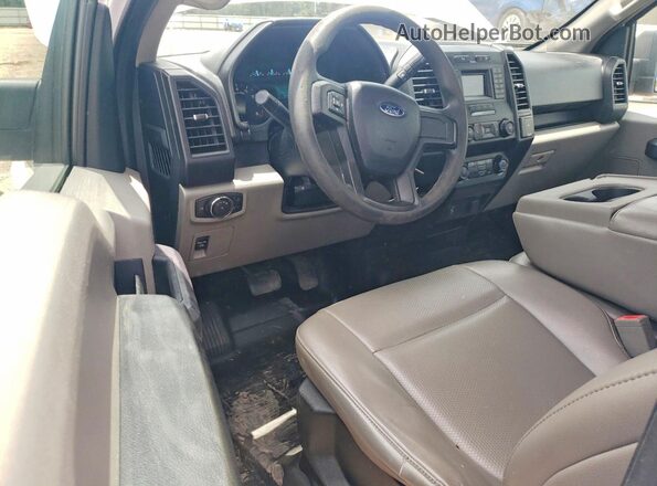 1FTMF1CB9KKD57817 2019 FORD F150 White Առջևի վահանակի տեսք