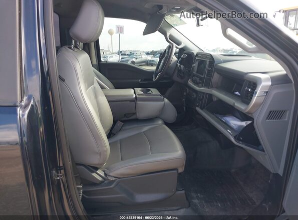 1FTMF1CB9NKD48331 2022 FORD F150 Black Front interior view