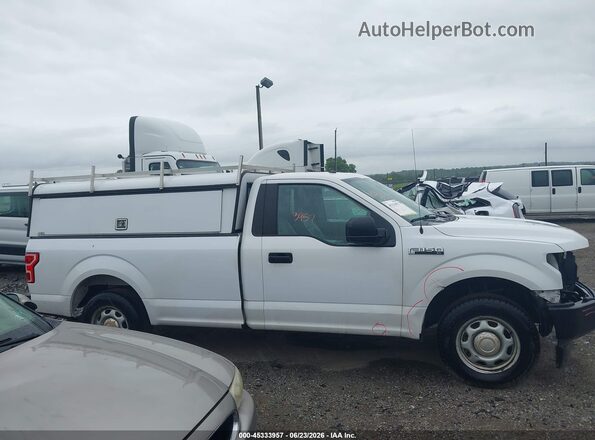 1FTMF1CBXJKF01440 2018 FORD F150 White Widok zestawu wskaźników