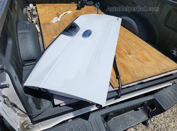 1FTMF1CP0JKC78028 2018 FORD F150 White Շարժիչի բաժամունքի տեսք
