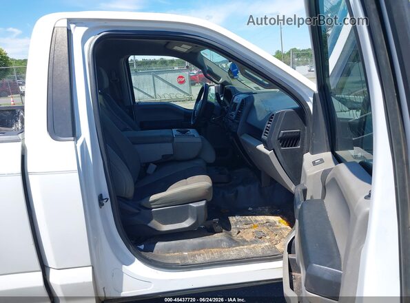 1FTMF1CP5GFD15673 2016 FORD F150 White წინა სალონის ხედი