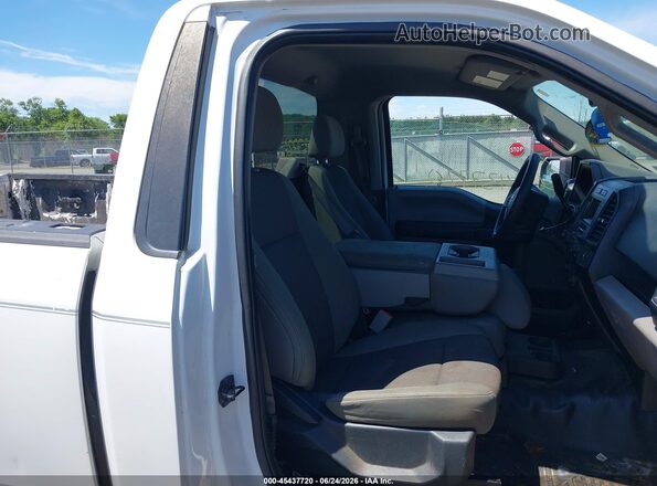 1FTMF1CP5GFD15673 2016 FORD F150 White VIN კოდის სტიკერის ხედი