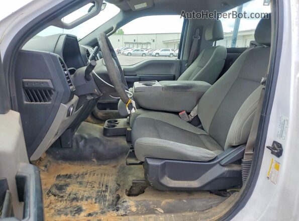 1FTMF1CPXGKF43322 2016 FORD F150 White Front interior view