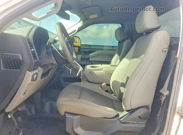 1FTMF1E56KKC06635 2019 FORD F150 Silver Սալոնի դիմացի տեսք