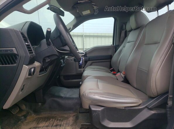 1FTMF1E86HFC91083 2017 FORD F150 White 