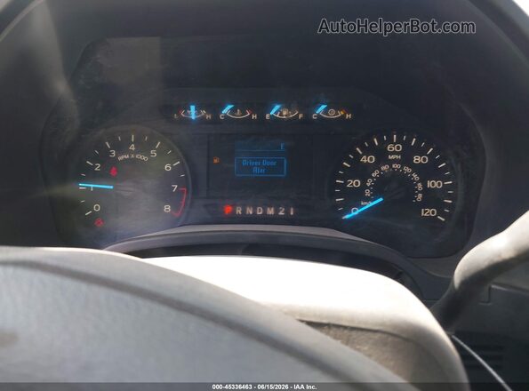 1FTMF1EB3JFD71359 2018 FORD F150 White Widok tylnych siedzeń