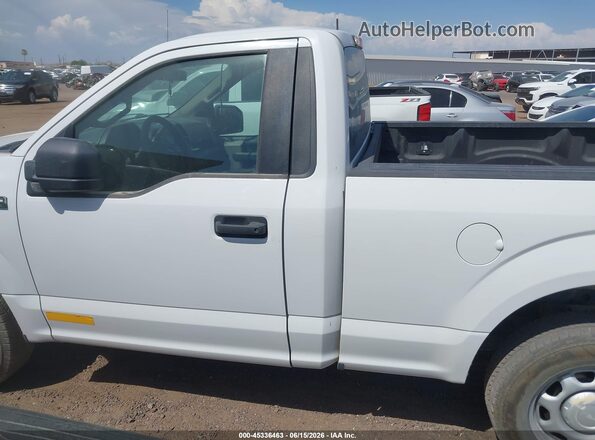 1FTMF1EB3JFD71359 2018 FORD F150 White Widok wnętrza 360 stopni