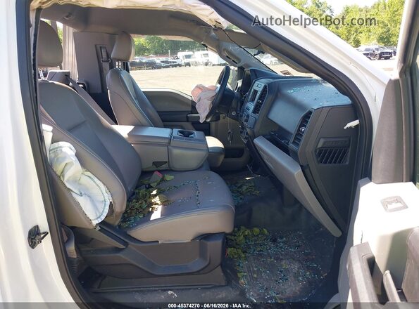 1FTMF1EB6JKG08904 2018 FORD F150 White Սալոնի դիմացի տեսք