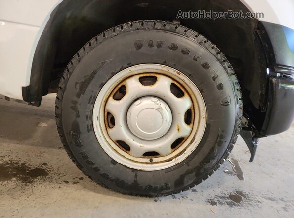 1FTMF1EP8HKD55591 2017 FORD F150 White 