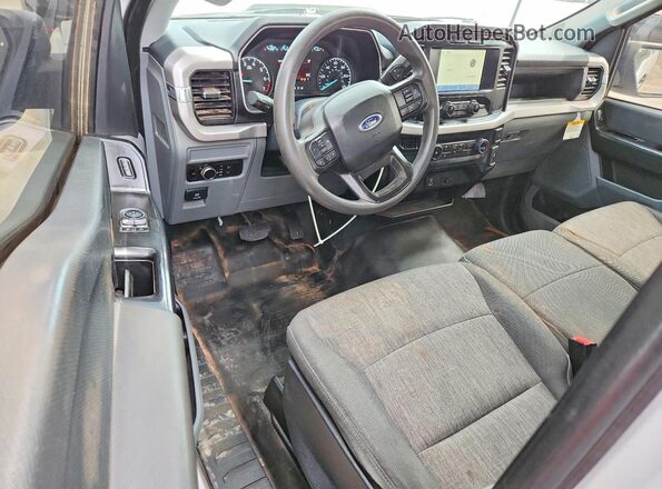 1FTNF1C83PKE58710 2023 FORD F150 White Vista del salpicadero