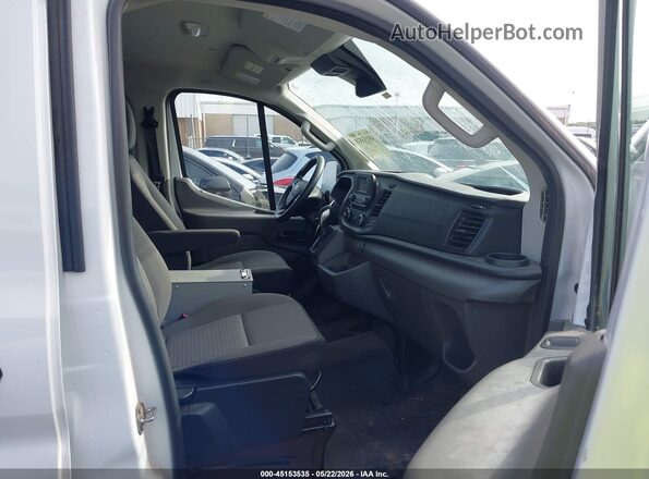 1FTYE1Y81LKB36747 2020 FORD TRANSIT-150 Белый Вид салона спереди