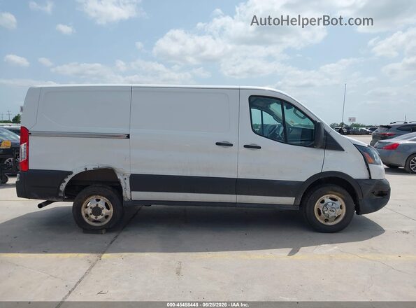1FTYE1Y84LKB39237 2020 FORD TRANSIT-150 Белый Вид задней части салона