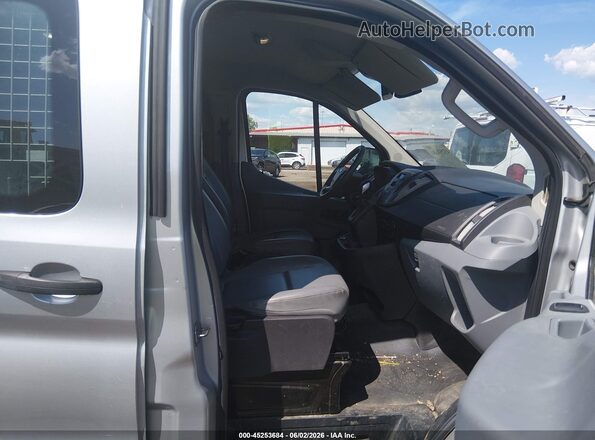 1FTYE1YM2HKB53268 2017 FORD TRANSIT-150 Серый Вид салона спереди