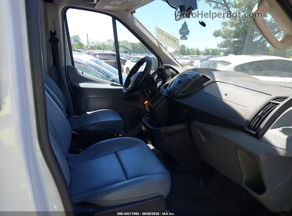 1FTYE2CM1HKA88863 2017 FORD TRANSIT-150 White Սալոնի դիմացի տեսք