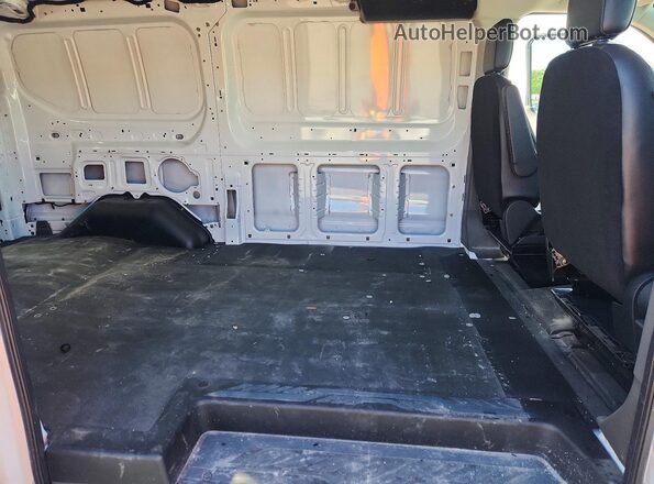 1FTYE2Y82RKB70808 2024 FORD TRANSIT Белый Вид задней части салона