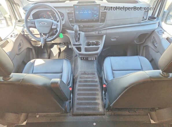 1FTYE2Y82RKB70808 2024 FORD TRANSIT Белый Вид панели приборов