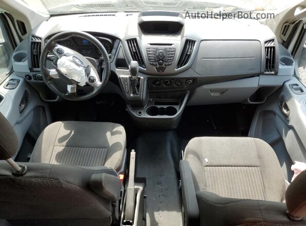 1FTYR1CM3HKA38108 2017 FORD TRANSIT White Widok deski rozdzielczej