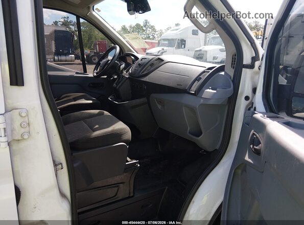 1FTYR1ZM5JKA98386 2018 FORD TRANSIT-250 Белый Вид салона спереди
