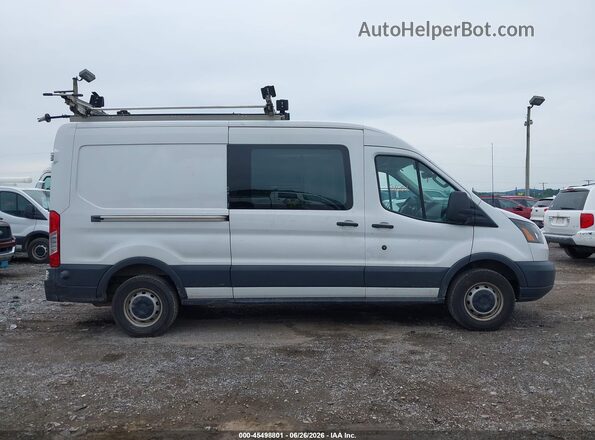 1FTYR2CM4GKA94823 2016 FORD TRANSIT-250 White Rear interior view