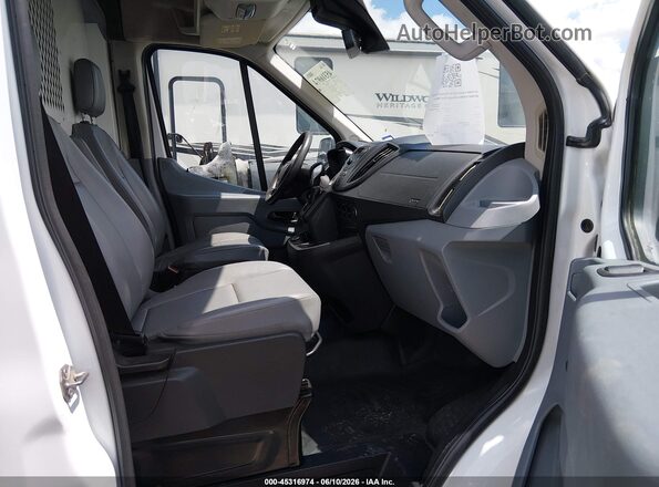 1FTYR2CM7HKB13950 2017 FORD TRANSIT-250 White Widok wnętrza z przodu