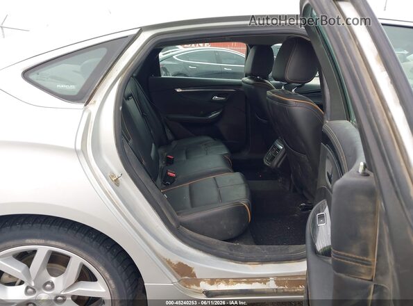 1G1105S30LU100789 2020 CHEVROLET IMPALA Silver VIN կոդի պիտակի տեսք