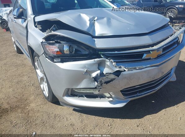 1G1105S37LU101048 2020 CHEVROLET IMPALA Серебряный Вид спереди