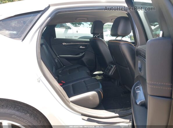 1G1105S37LU111112 2020 CHEVROLET IMPALA Silver Widok naklejki z numerem VIN