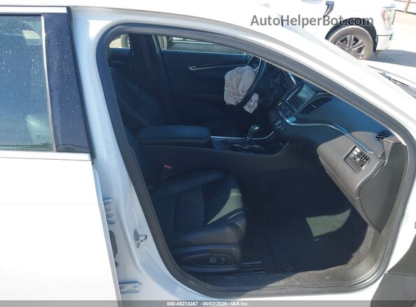 1G1105SA2HU118779 2017 CHEVROLET IMPALA Silver წინა სალონის ხედი