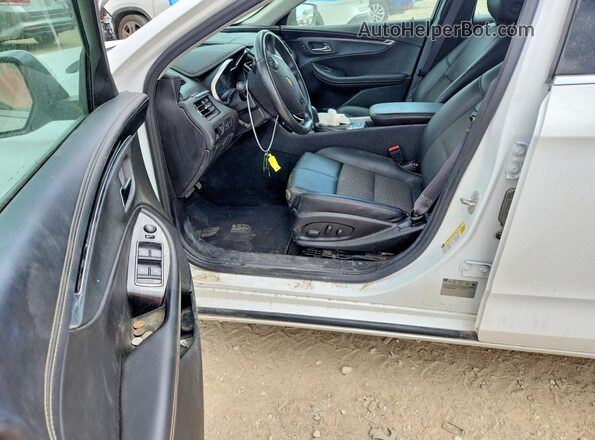 1G1105SA5GU159325 2016 CHEVROLET IMPALA White წინა სალონის ხედი