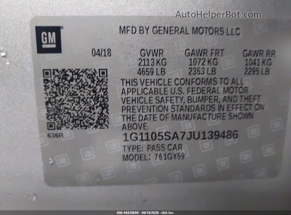 1G1105SA7JU139486 2018 CHEVROLET IMPALA Серебряный Вид подкапотного пространства