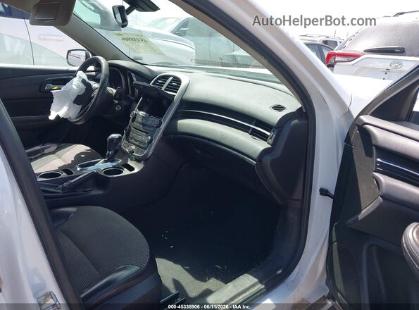 1G11C5SA8GF116609 2016 CHEVROLET MALIBU White Front interior view