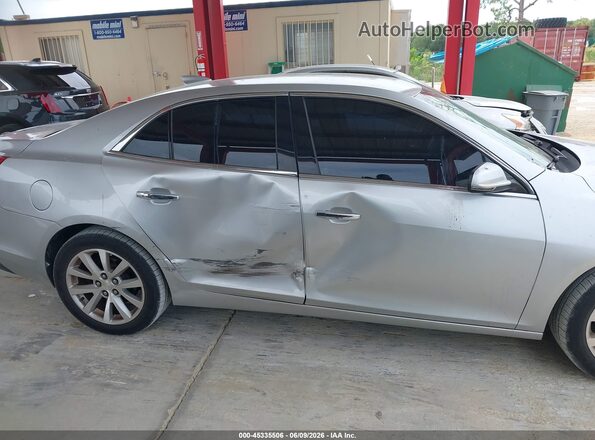 1G11E5SA2GF166951 2016 CHEVROLET MALIBU Silver Front view