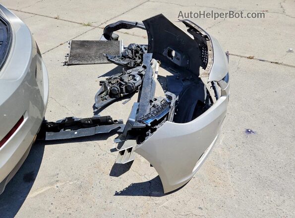 1G11E5SA3GF102157 2016 CHEVROLET MALIBU Золотой 