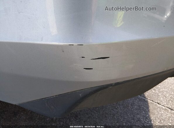 1G11E5SA9GF167658 2016 CHEVROLET MALIBU Silver Սարքավորումների վահանակի տեսք
