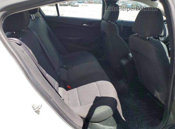 1G1BC5SM2H7187492 2017 CHEVROLET CRUZE White Vista de los asientos traseros